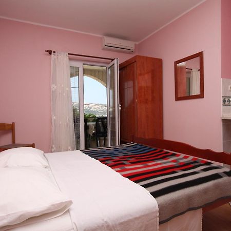 Apartments By The Sea Stara Novalja, Pag - 6469 Pokoj fotografie